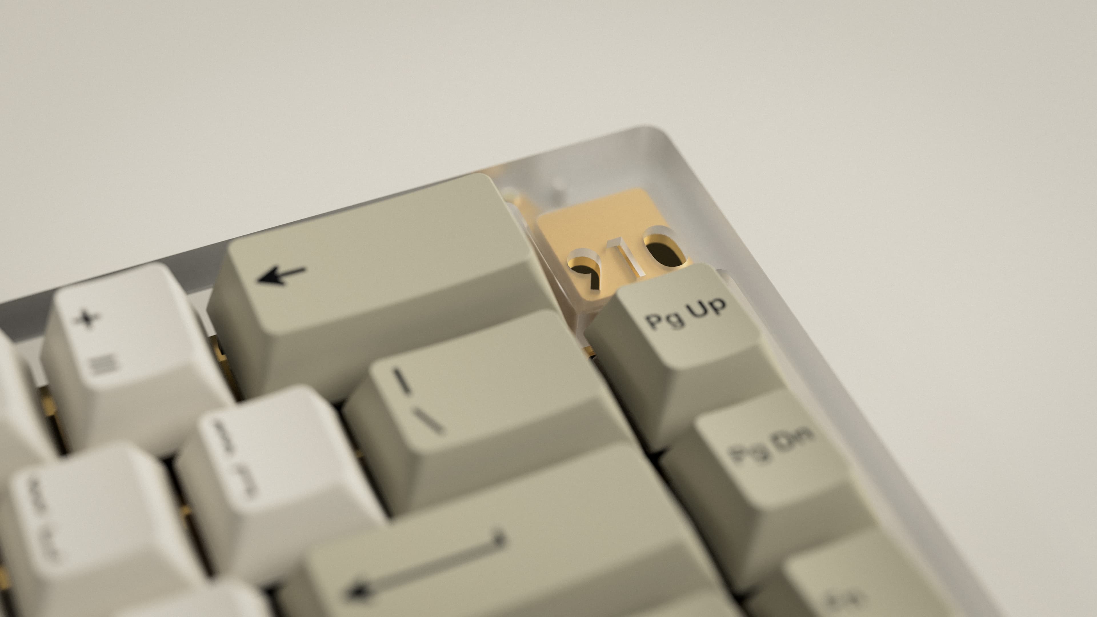 GMK 9009 R3 on the 910 keyboard