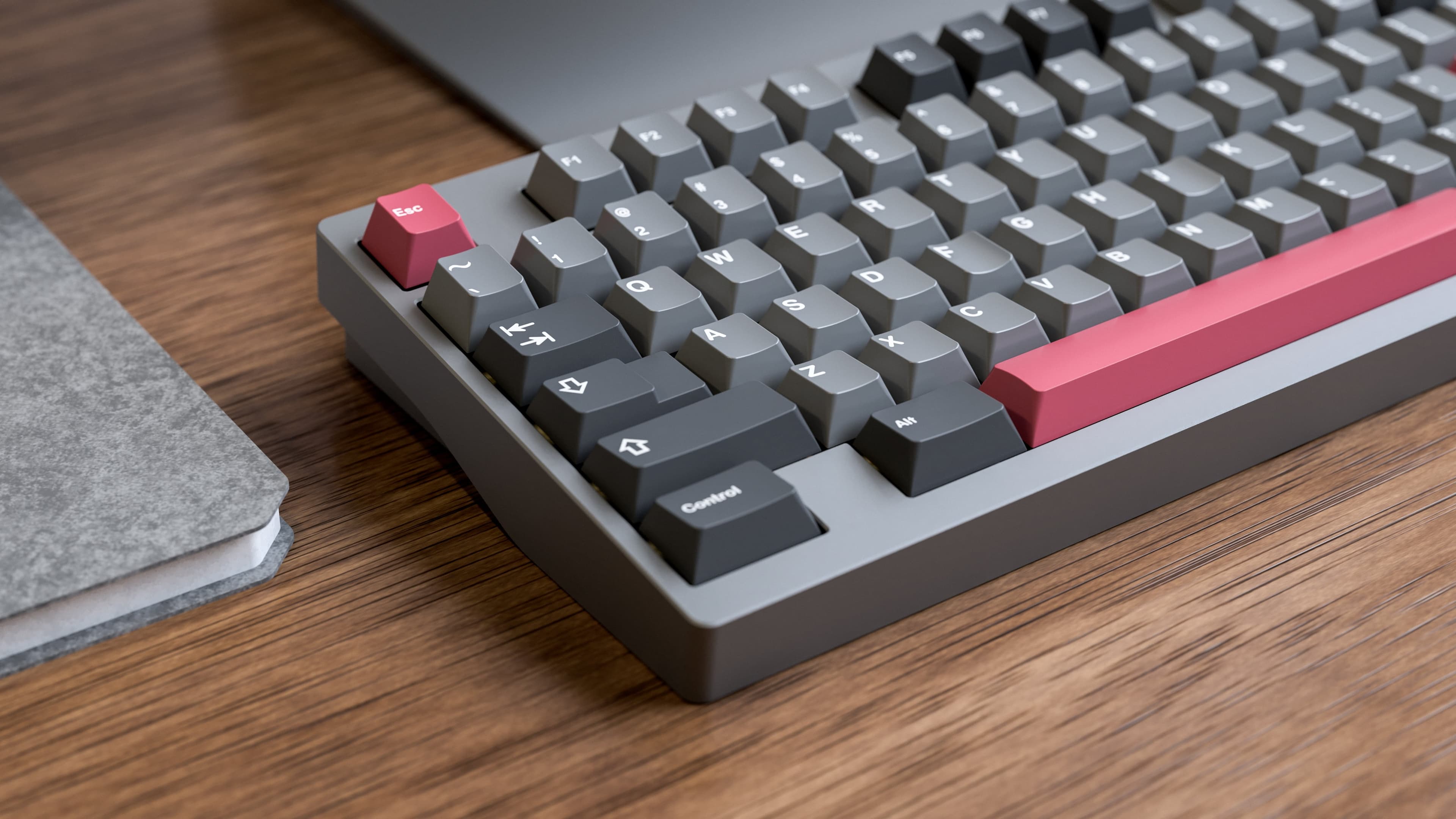 GMK Modern Dolch on the II1 keyboard side view