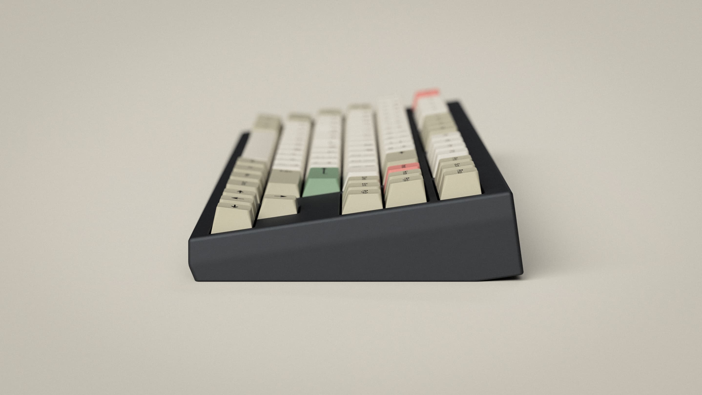 GMK 9009 R3 on the No2 keyboard side view