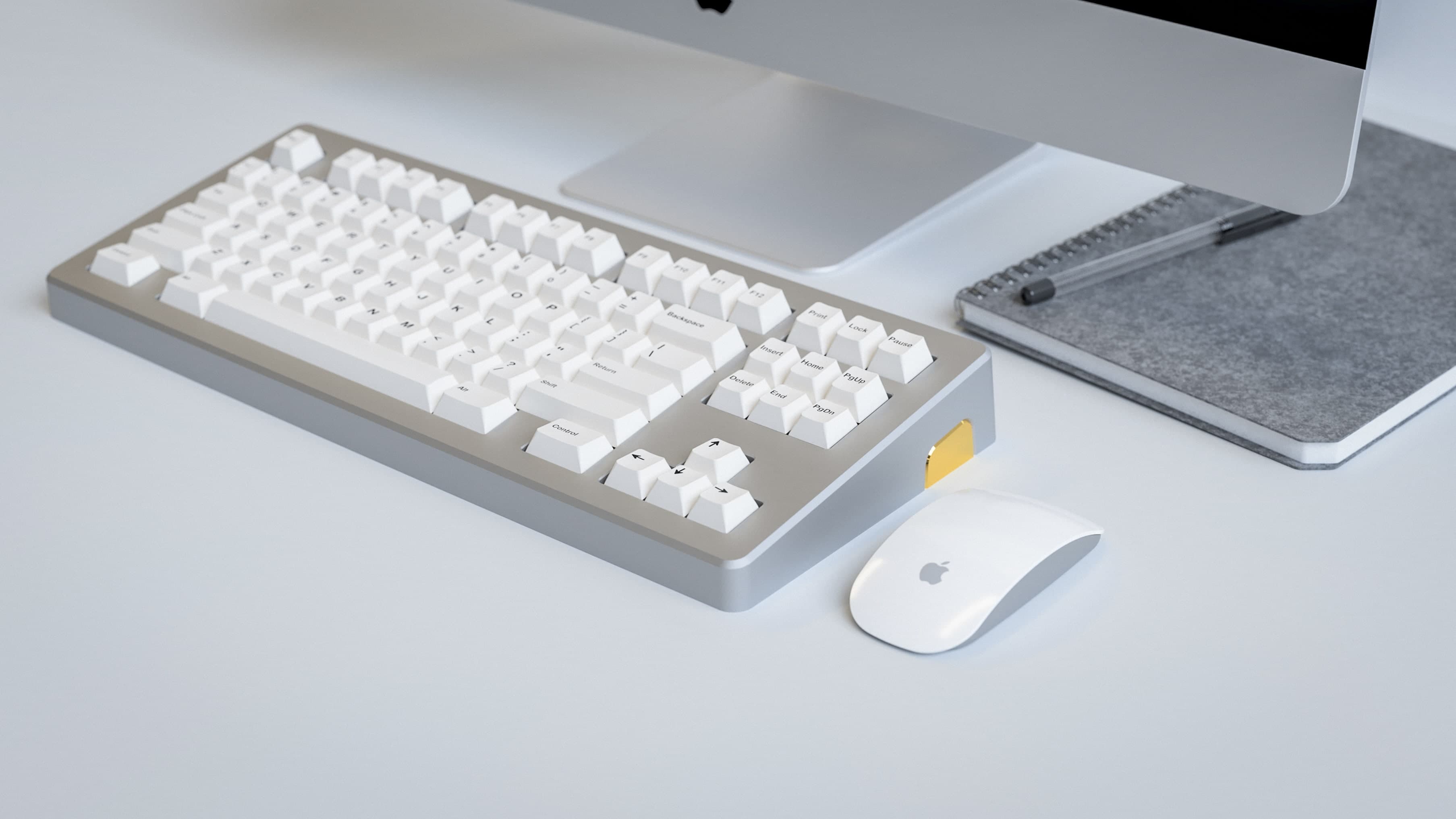 GMK Minimal on the U80 keyboard right view